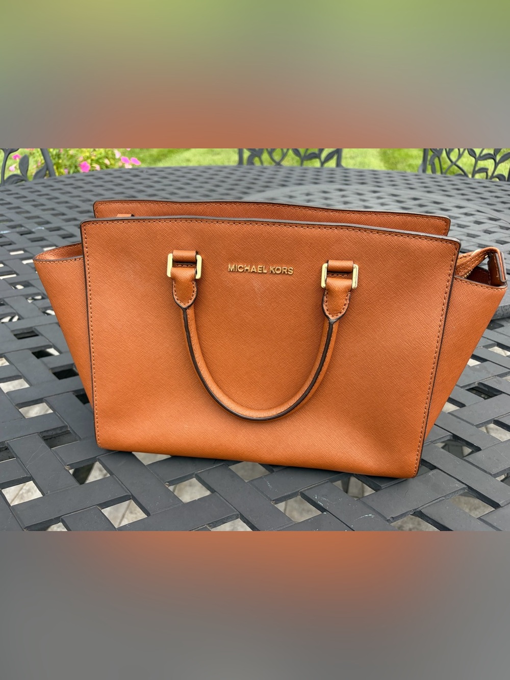 Michael Kors Selma Satchel - Large